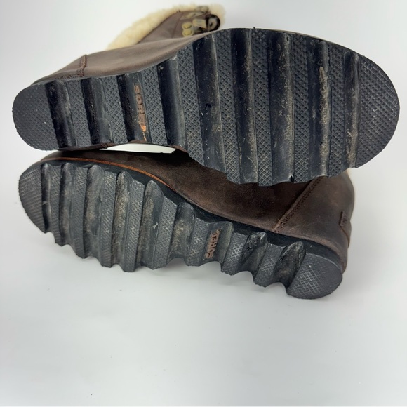 Sorel Conquest Shearling Wedge Ankle Boots Color Tobacco Brown. SZ 7 - Picture 9 of 10